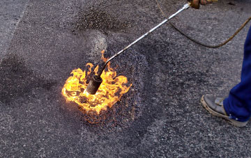 Tisbury flat roofing repairs